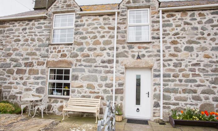 Rhydolion Holiday Cottages